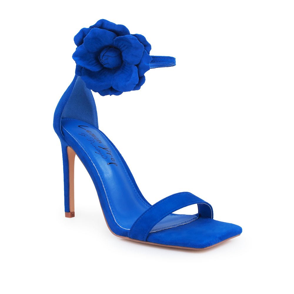 HeelPrivilegedMaria