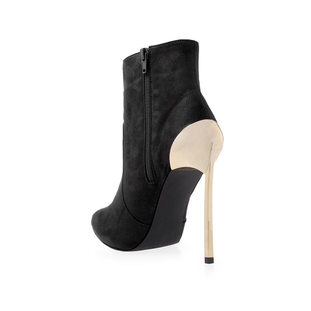 FootwearPrivilegedMatteo
