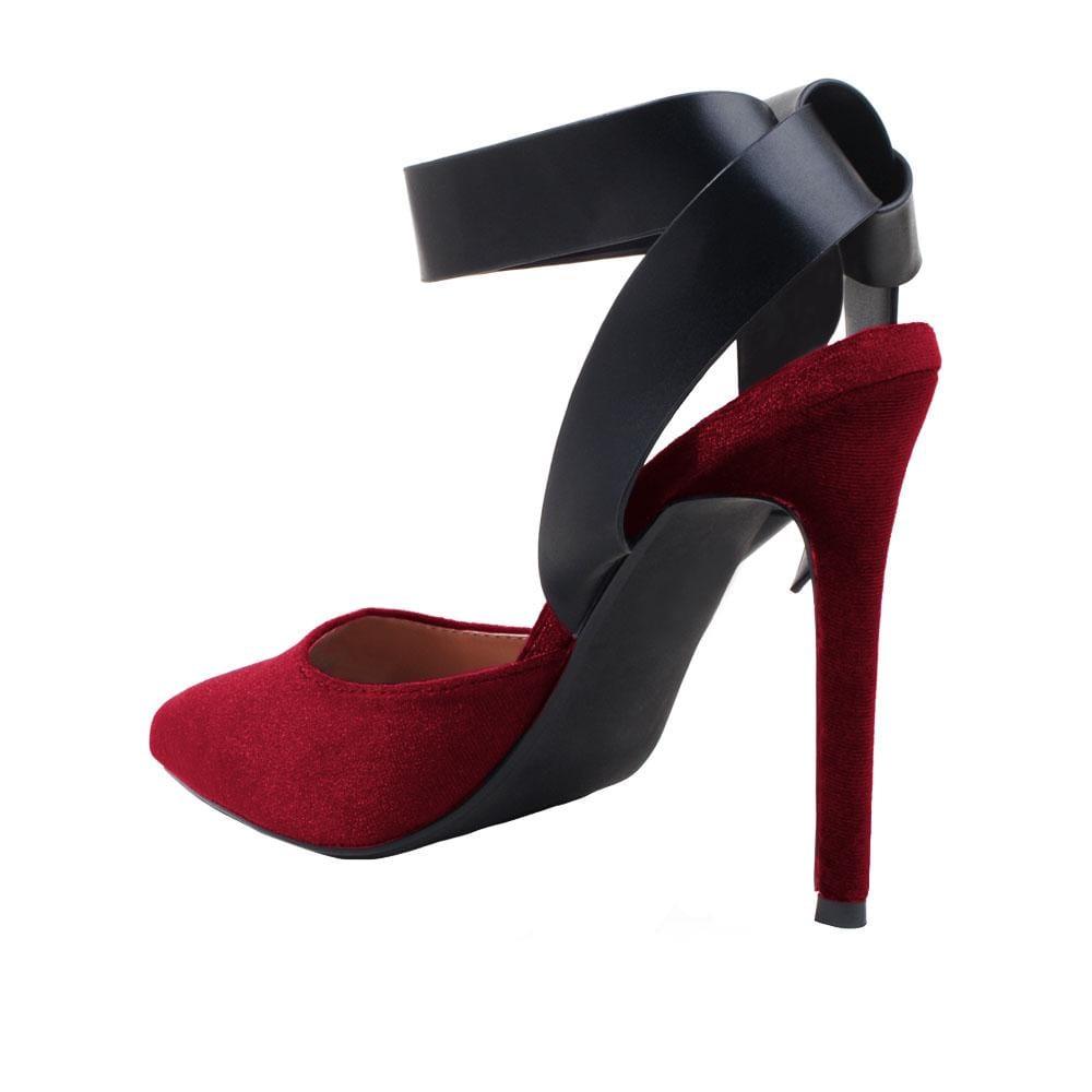 HeelPrivilegedMeleen