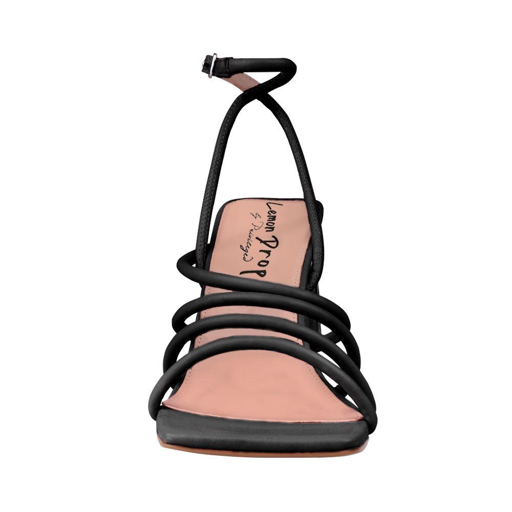 HeelPrivilegedMiranda