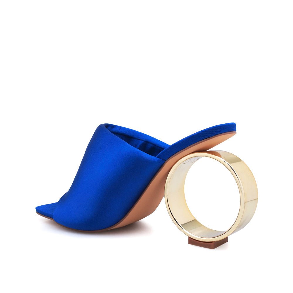 HeelPrivilegedMishkin