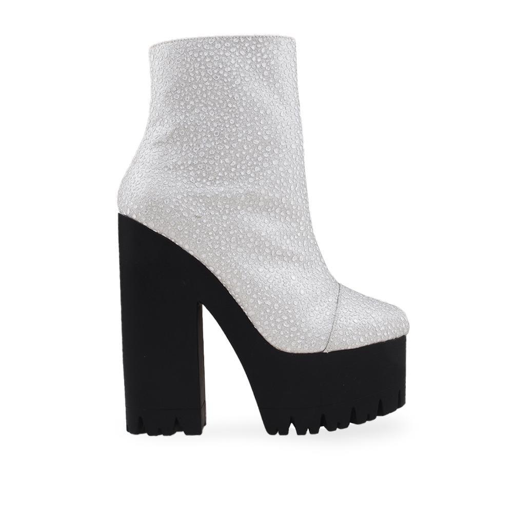 BootiePrivilegedOdiana