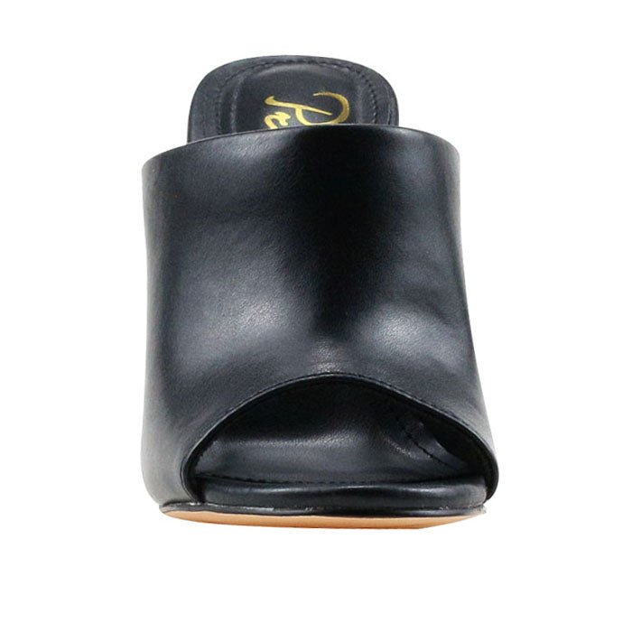 HeelPrivilegedOrlia