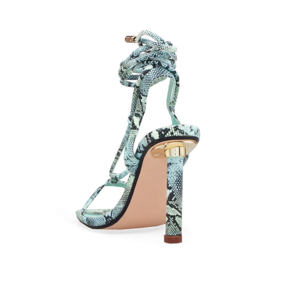 HeelPrivilegedPresidro