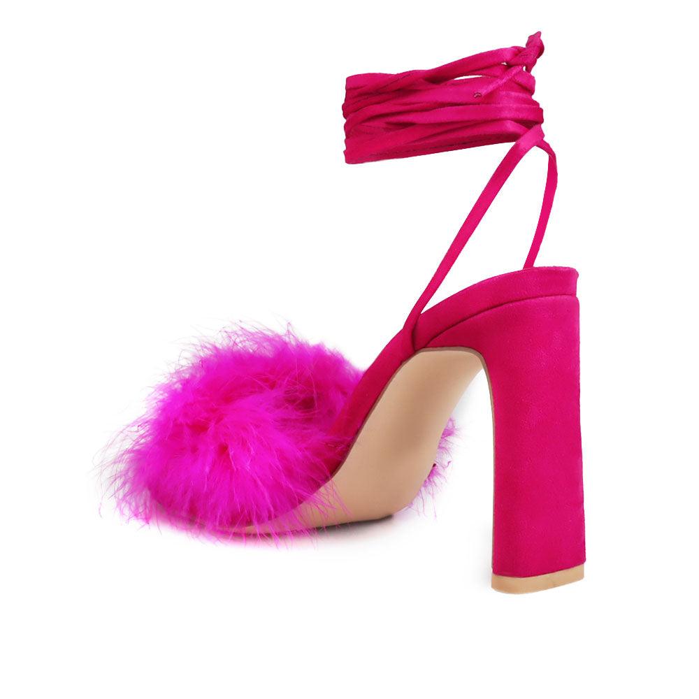 HeelPrivilegedRebecca