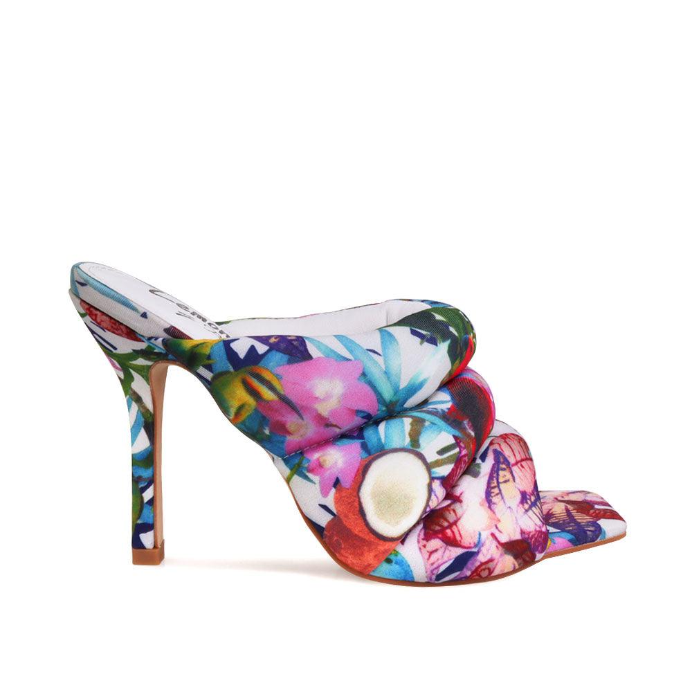 HeelPrivilegedRosalie