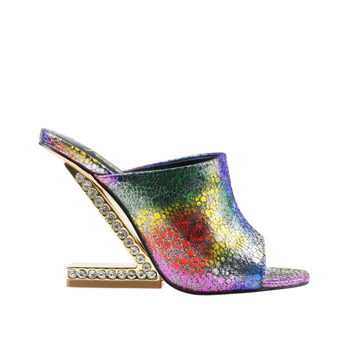HeelPrivilegedSybilla