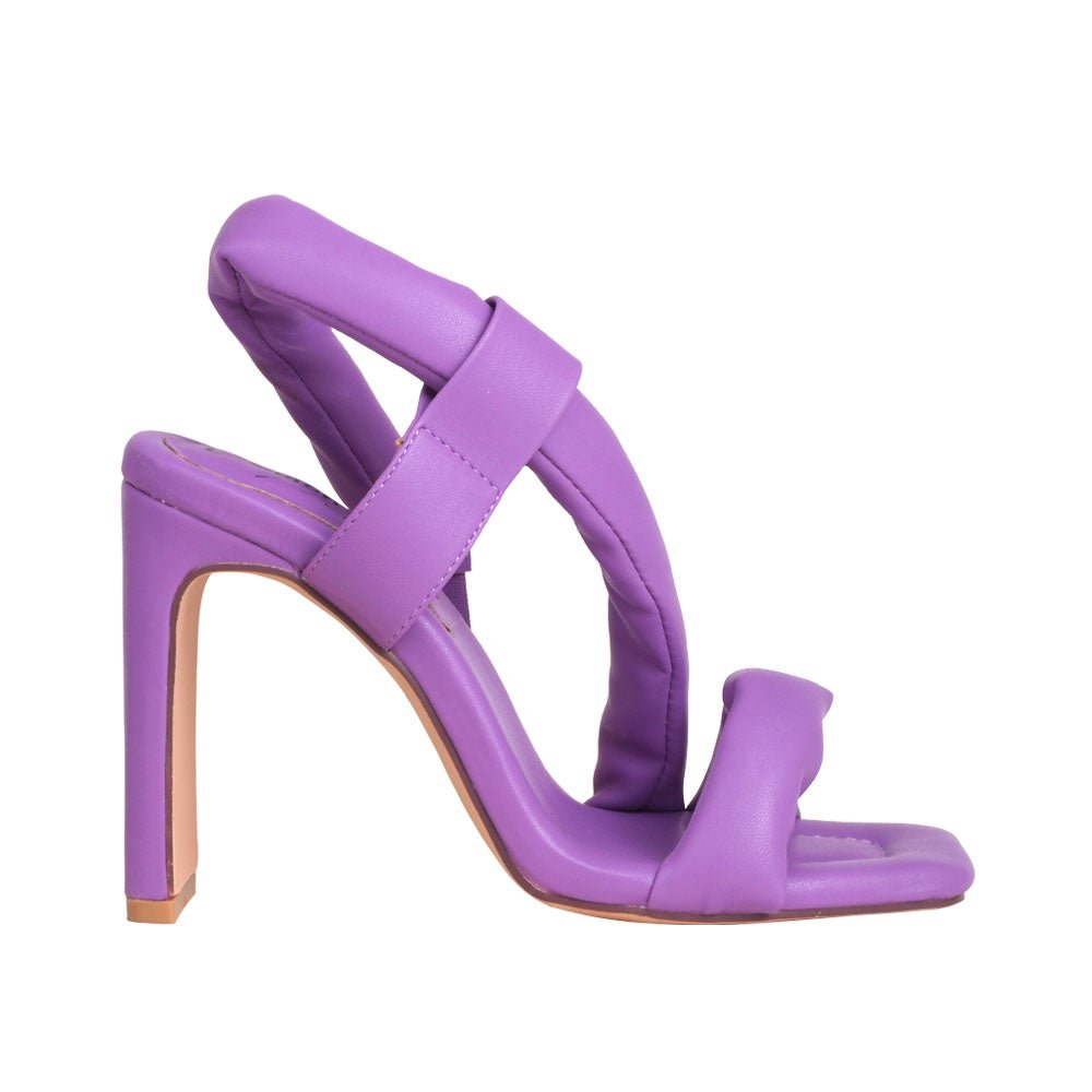 HeelPrivilegedTinley