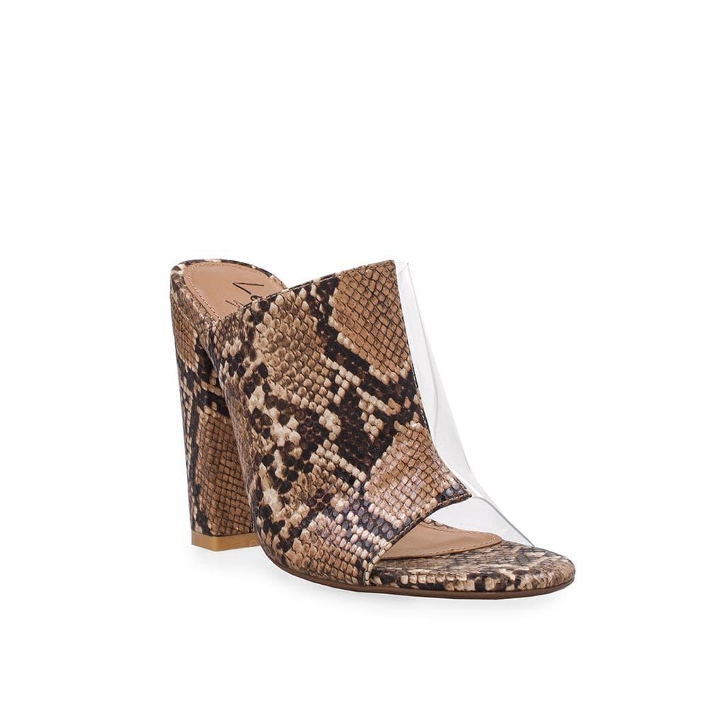 FootwearPrivilegedToilla