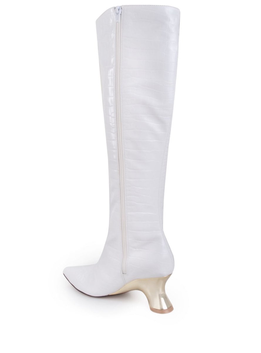 BootPrivilegedToland