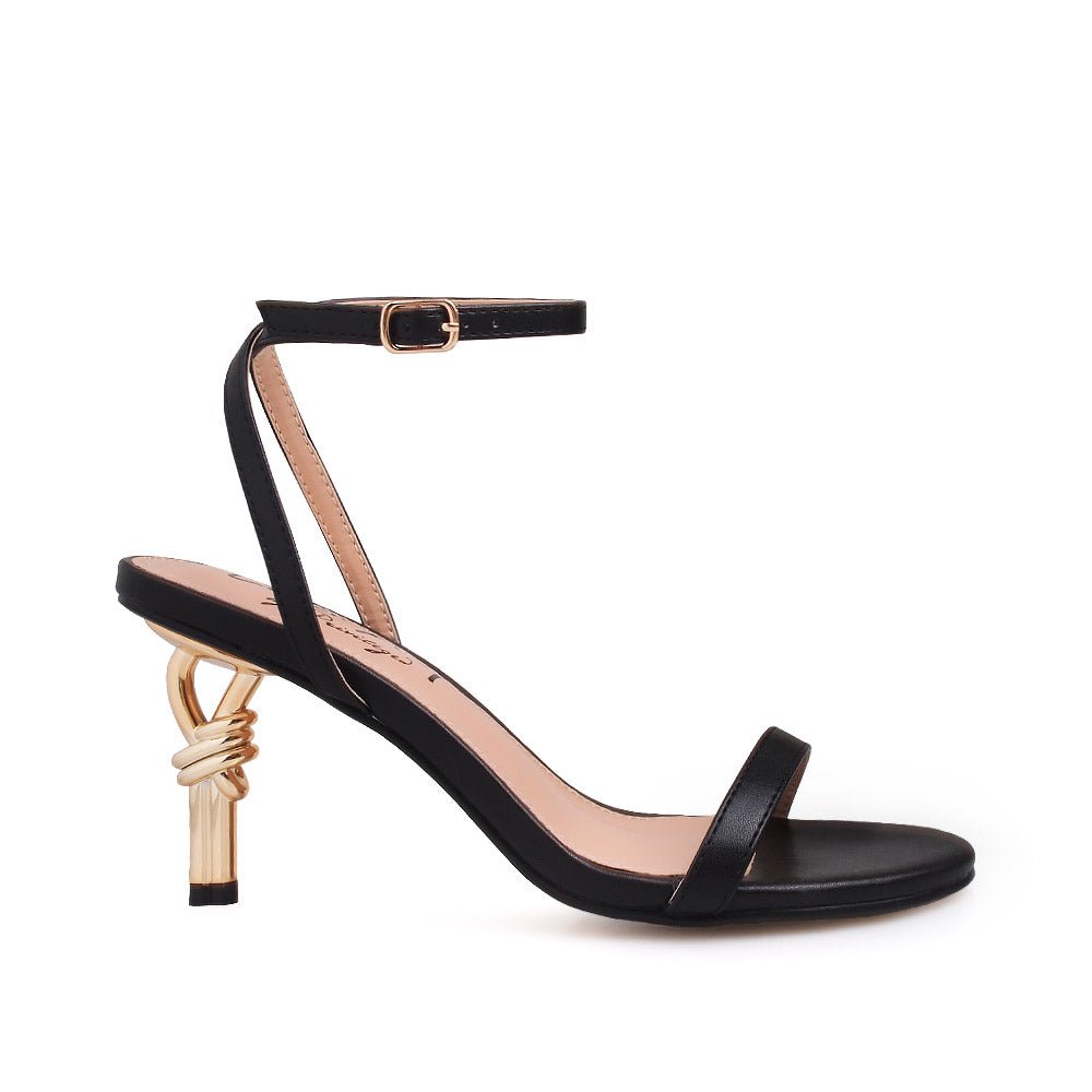 HeelPrivilegedUmaira