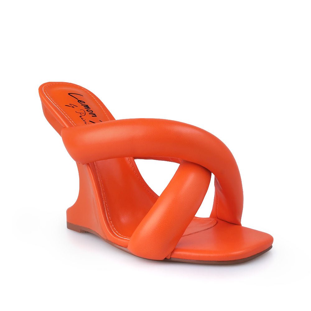 HeelPrivilegedVaughan