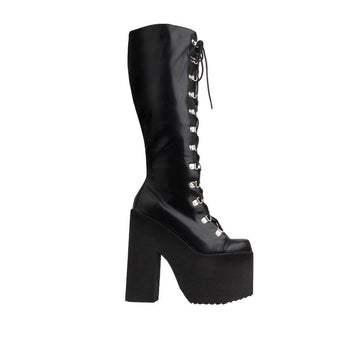 Black women boots with laces-side view