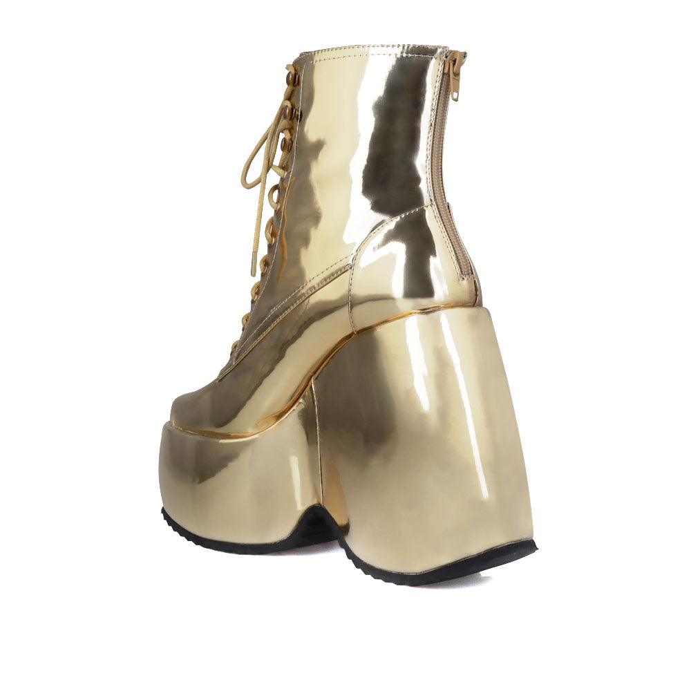 Gold color platform with side zipper - posterior view