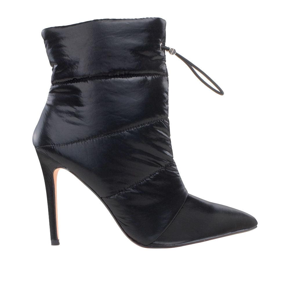 Women's ankle boot heels in Black-color with a pointed toe and slip on design-side view