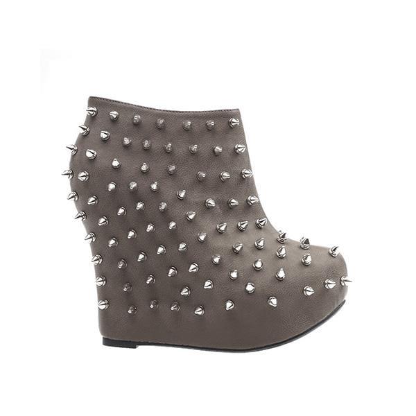 Women's platform ankle boots in grey-color with spike-shaped metallic studs