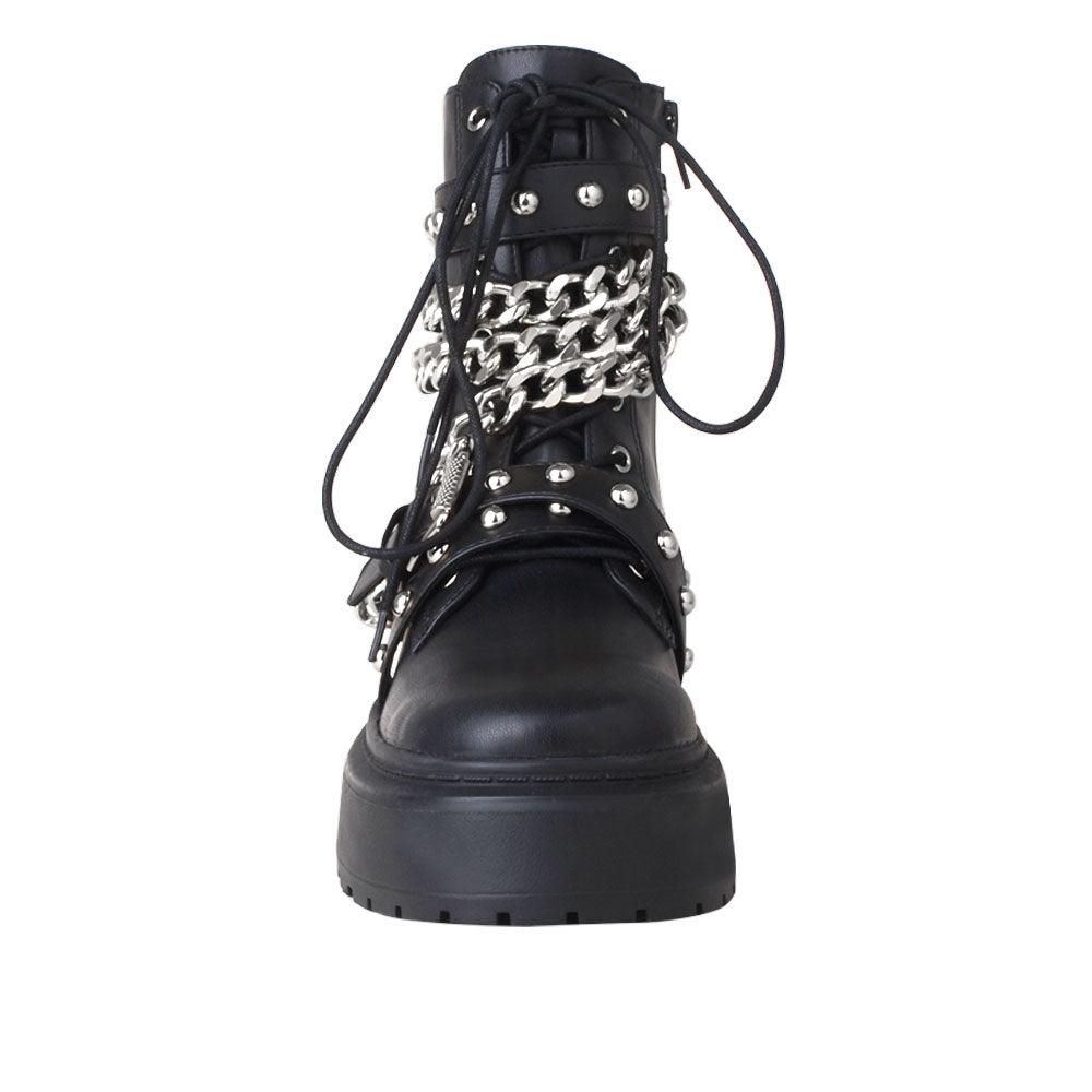 Black women closed booties with silver chain and black laces-front view