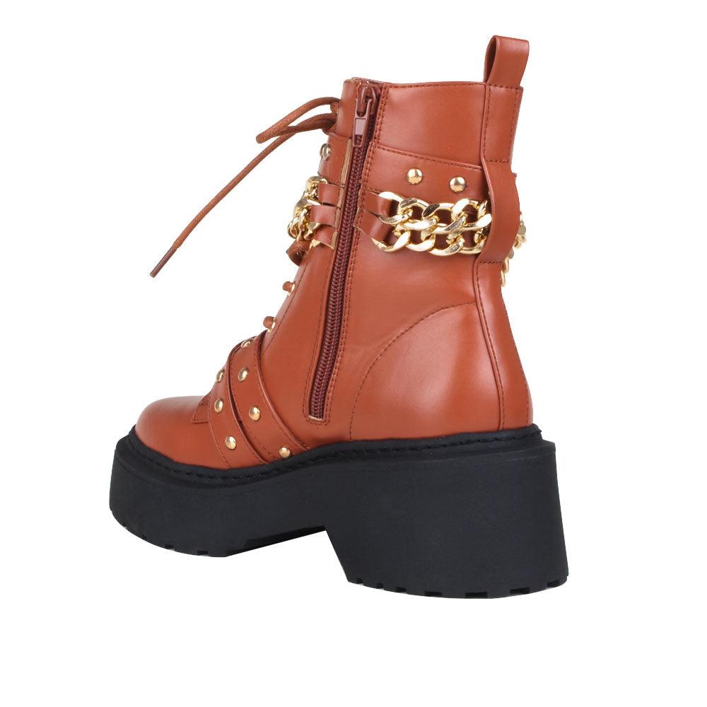 Cognac women closed booties with golden chain and cognac laces-posterior view