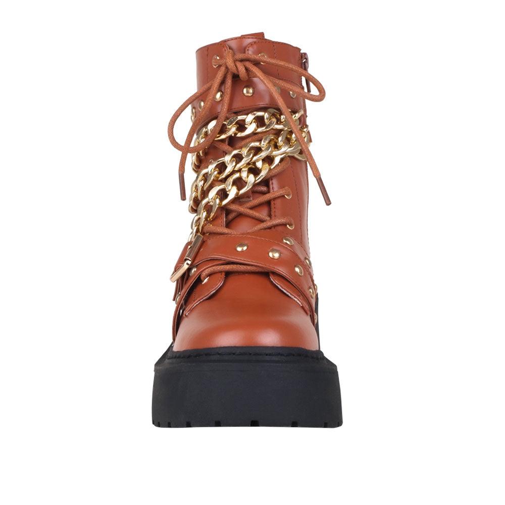 Cognac women closed booties with golden chain and cognac laces-front view