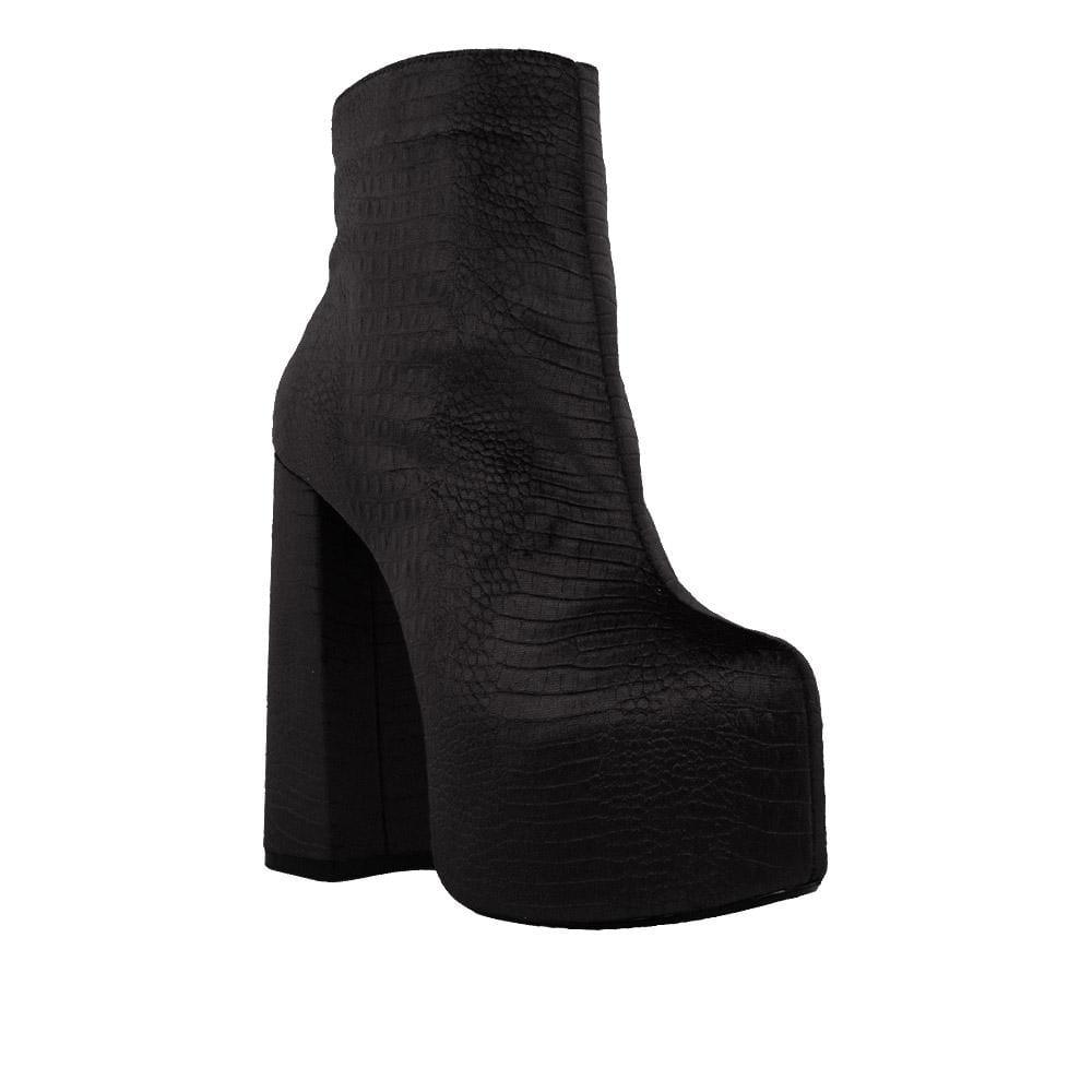 Black textured women booties with block heel-corner view