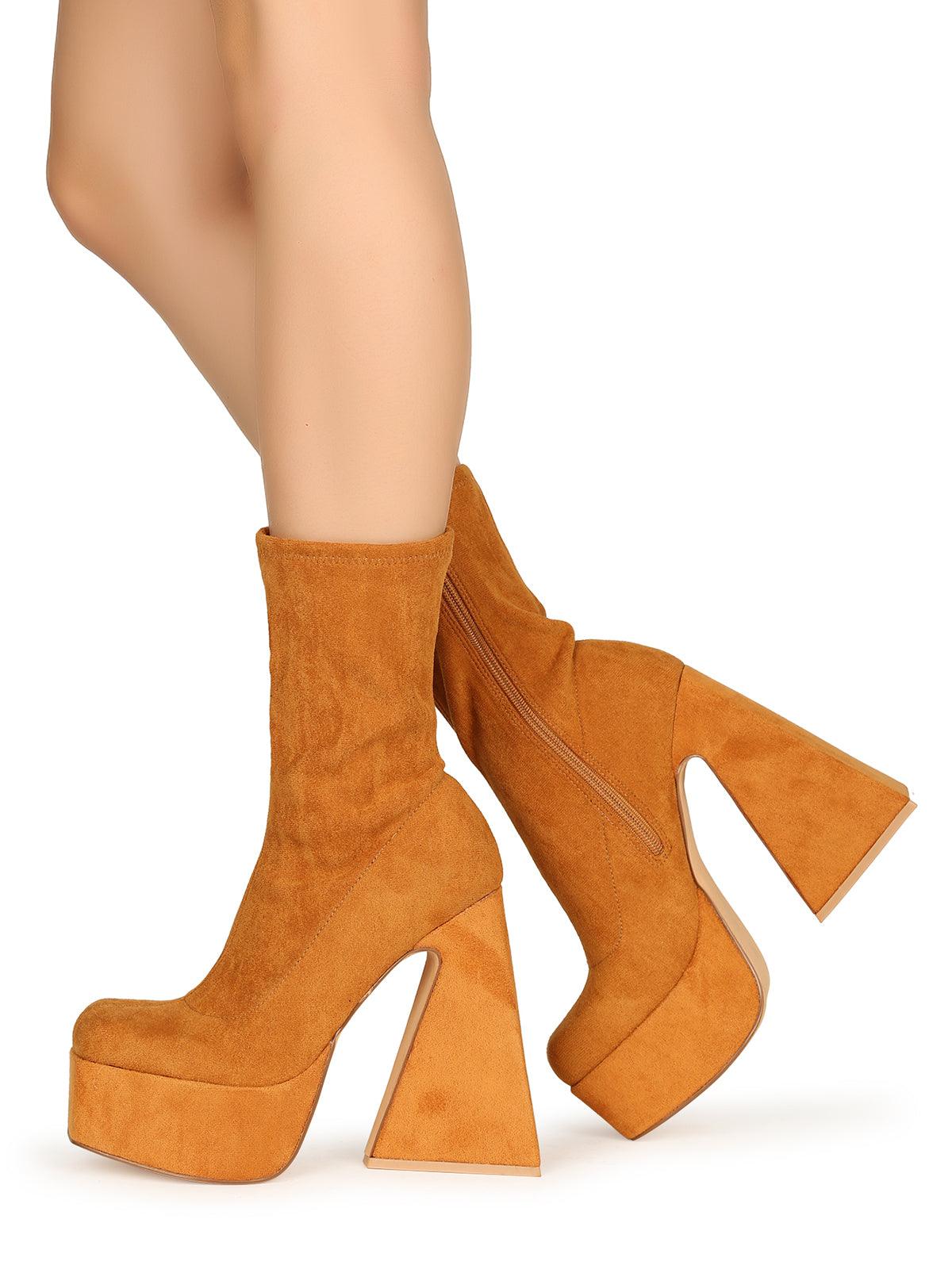 Vegan suede women heels with platform in tan