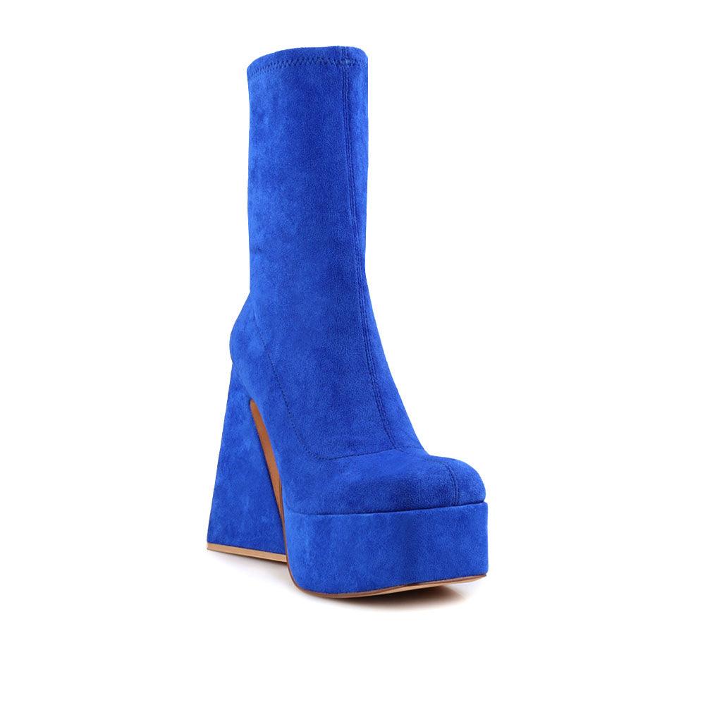 Vegan suede women heels with platform in royal blue-corner view