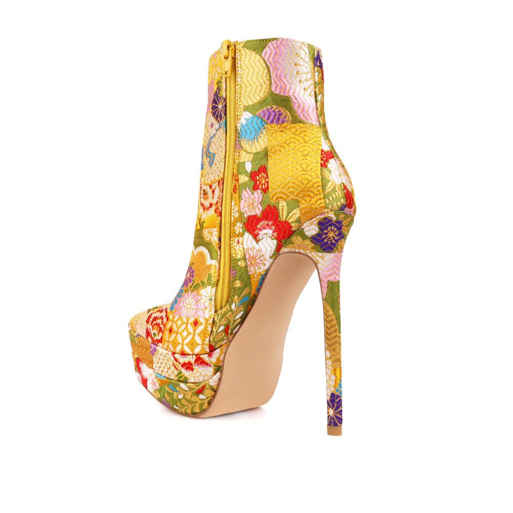 Stiletto women heel with yellow floral motive and vegan suede-posterior view