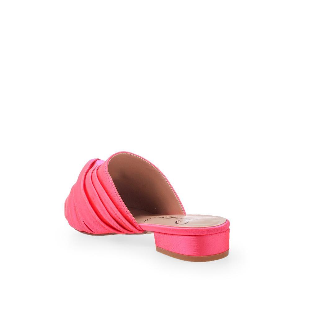 Pink slip-on women flats-posterior view