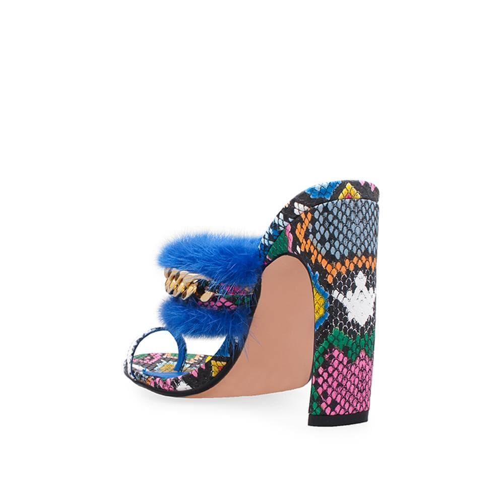 Women heels with upper blue fur and chain - posterior view