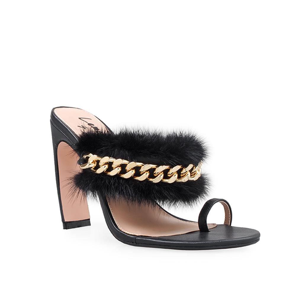 Black women shoes with black fur - corner view