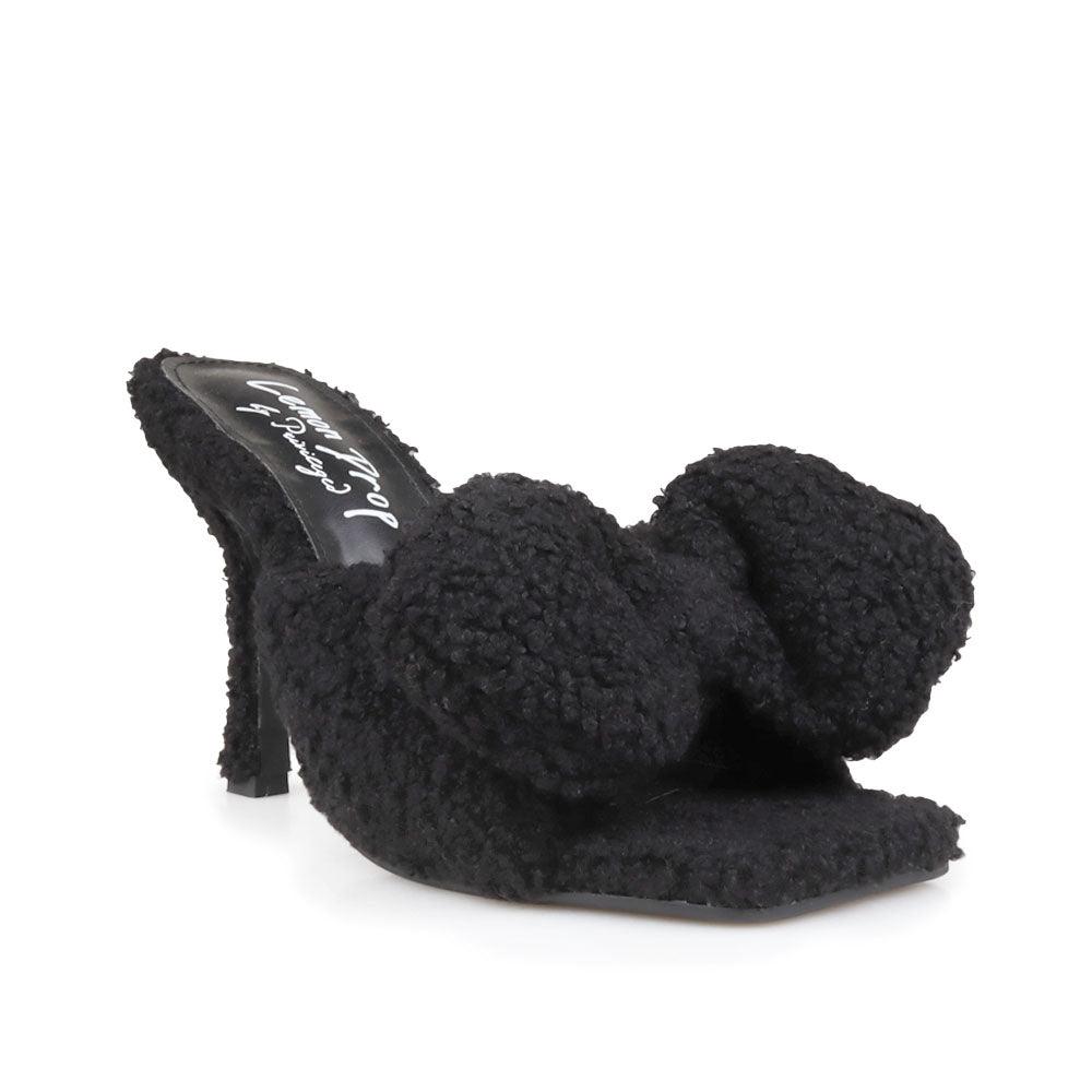 Black women heels made with vegan shearling-corner view