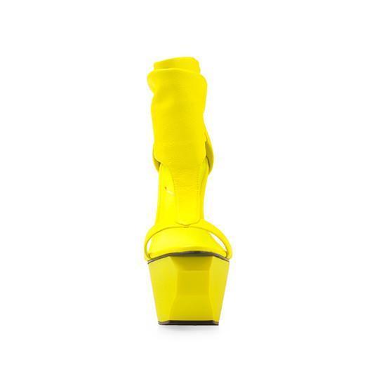 Neon yellow pointy-toed silhouette heel in suede for women-front view