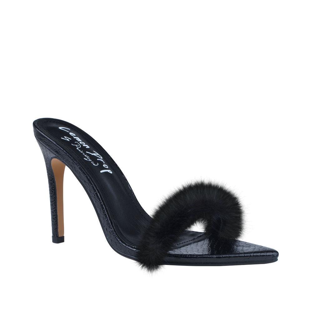 Black women heel with faux fur-corner view