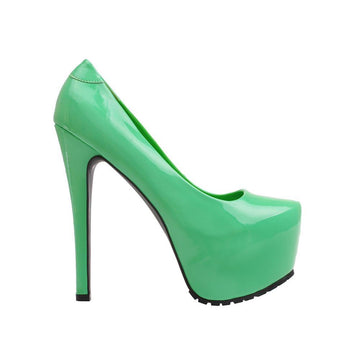 Women's green-colored platform pointed heel with slip-on design
