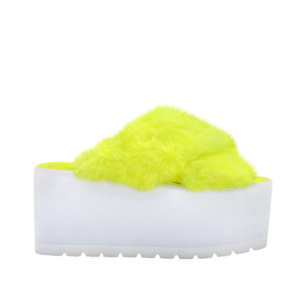 White women platforms with faux fur green upper-side view