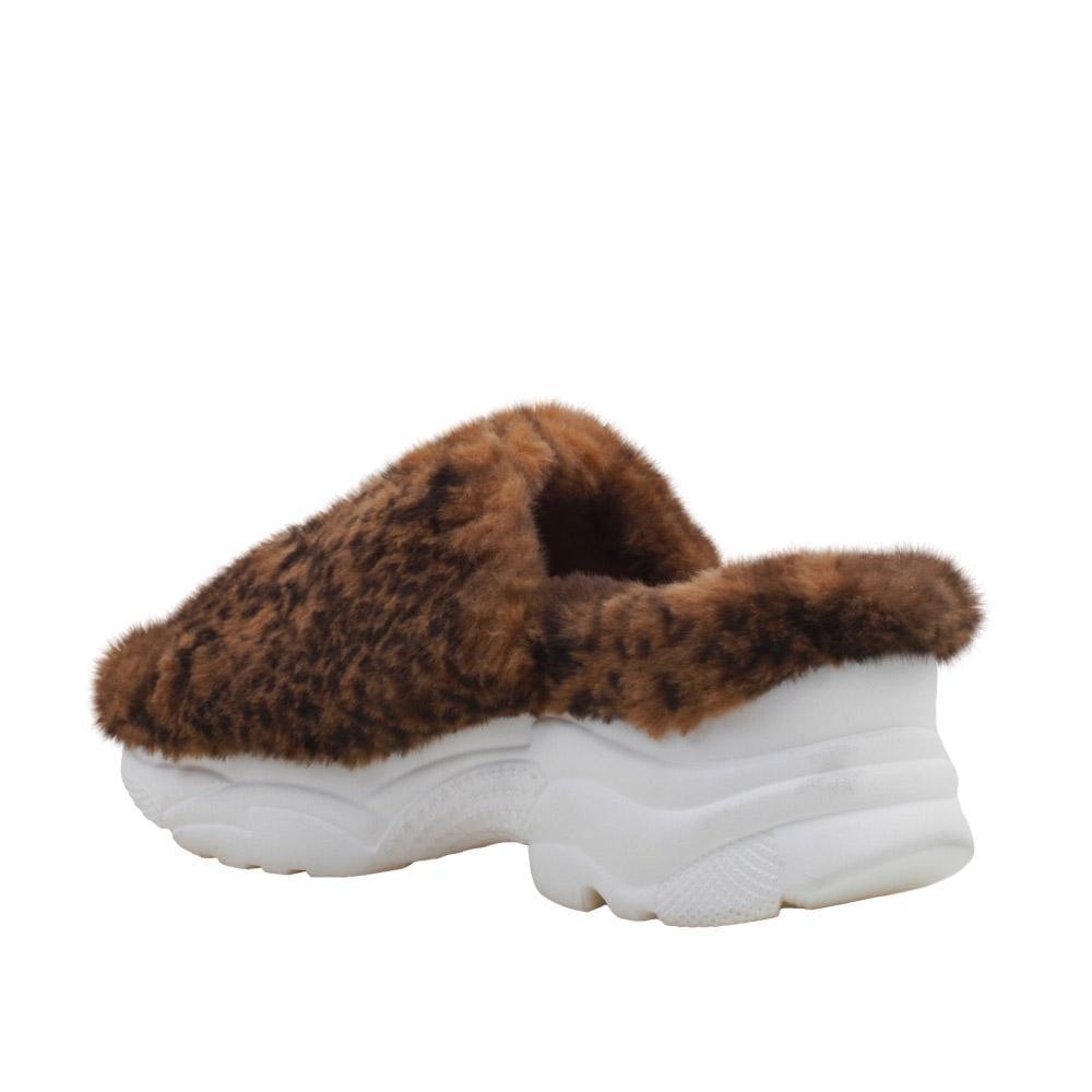 Brown women fur shoes with white platform-posterior view