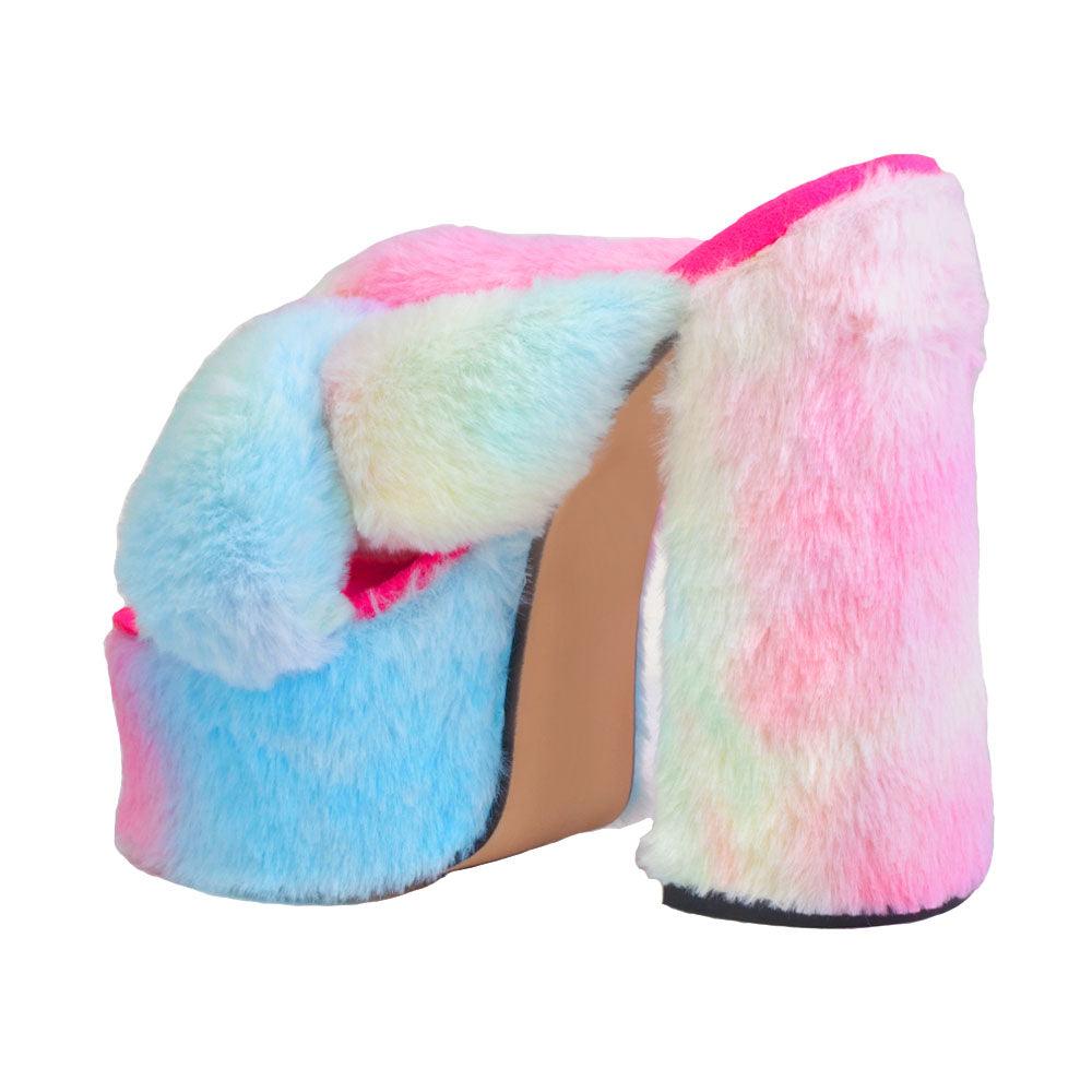 Pink colored fur women platforms-posterior view