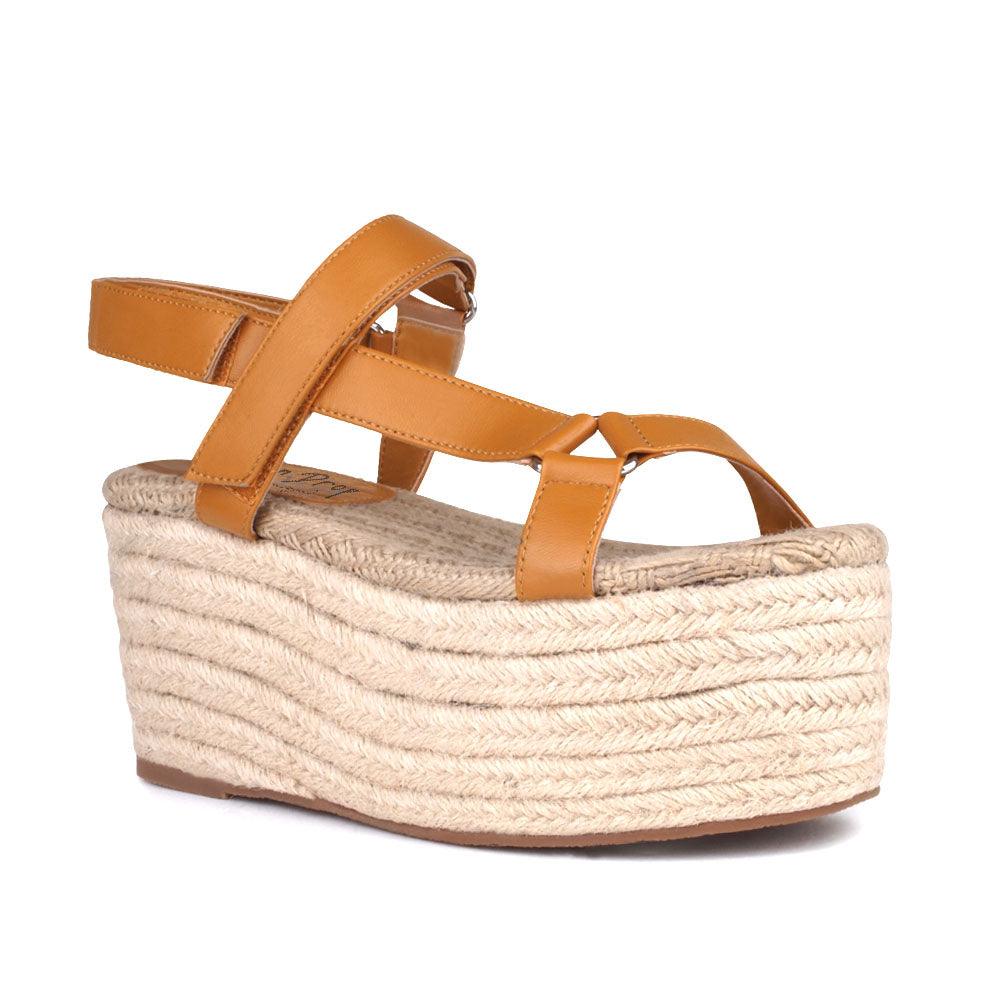 Camel coloured gylian leather women's chunky platform sandal-corner view