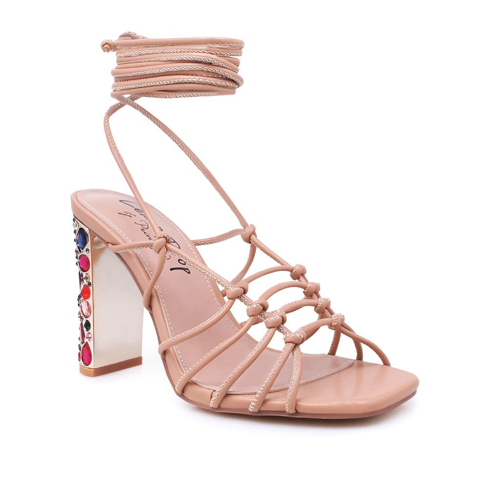 HeelPrivilegedZuno